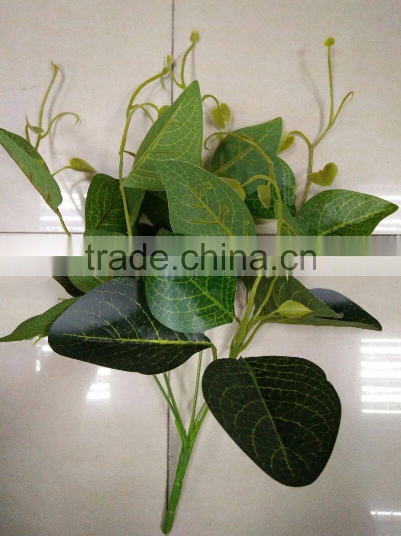 Fake tree foliages