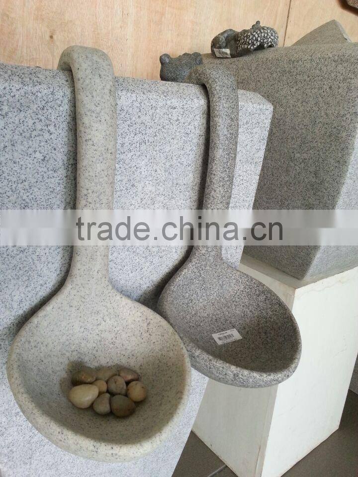 Sandstone Spoon Shape Garden Bird Feeder
