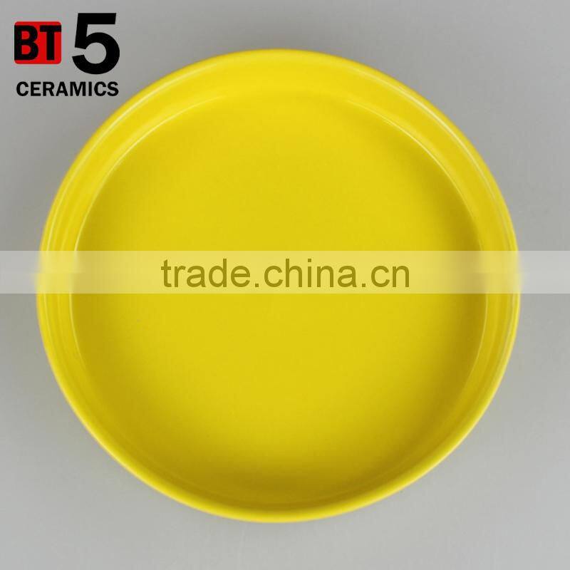 round cake and bread ceramic baker with vertical strip