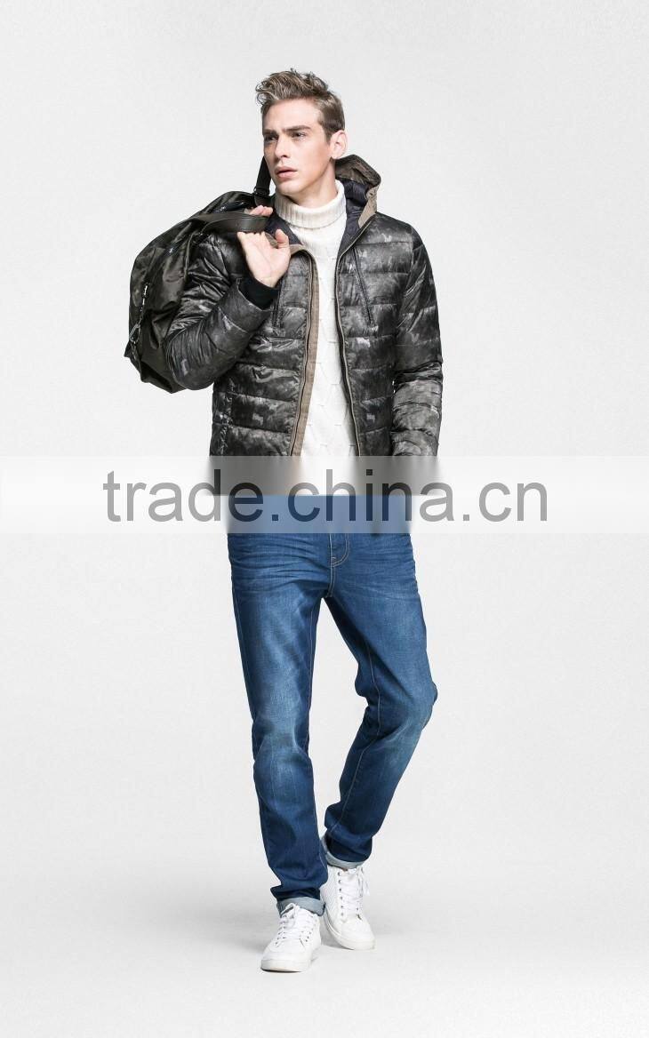 New Design Regular Fit Men's Camo-print Padding Quilting Jacket With Hood