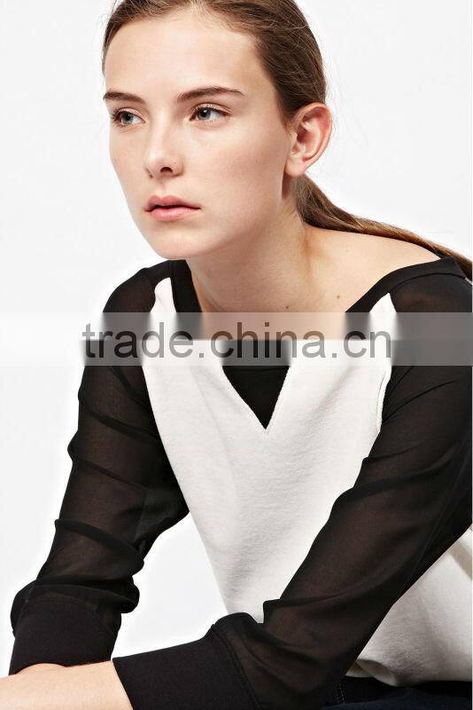 Round Neck Cotton-Blend Raglan Sweatshirt with Chiffon Sleeve