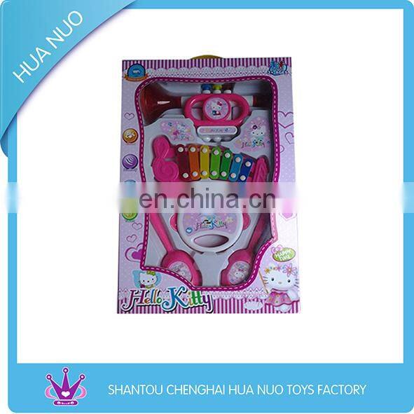 kids play apple musical instrument