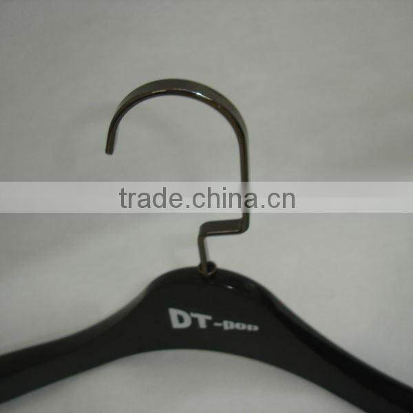 PL-243 hot new product 2015 plastic hanger for baby clothing