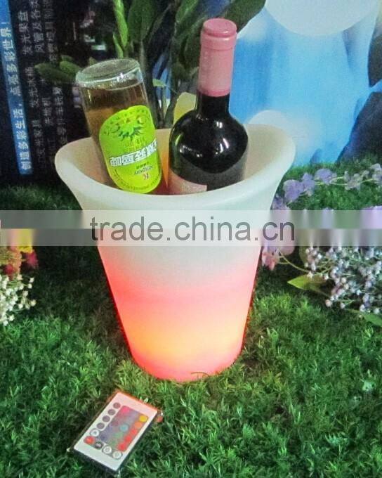 LED Ice bucket with lights and remote control B101