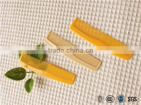 High quality generic hotel plastic comb disposable for travel and hotel