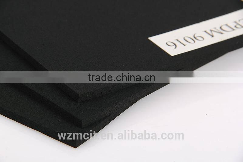 Density 120kg/m Open Cell EPDM Sheet for Insulating Parts of Peugeot