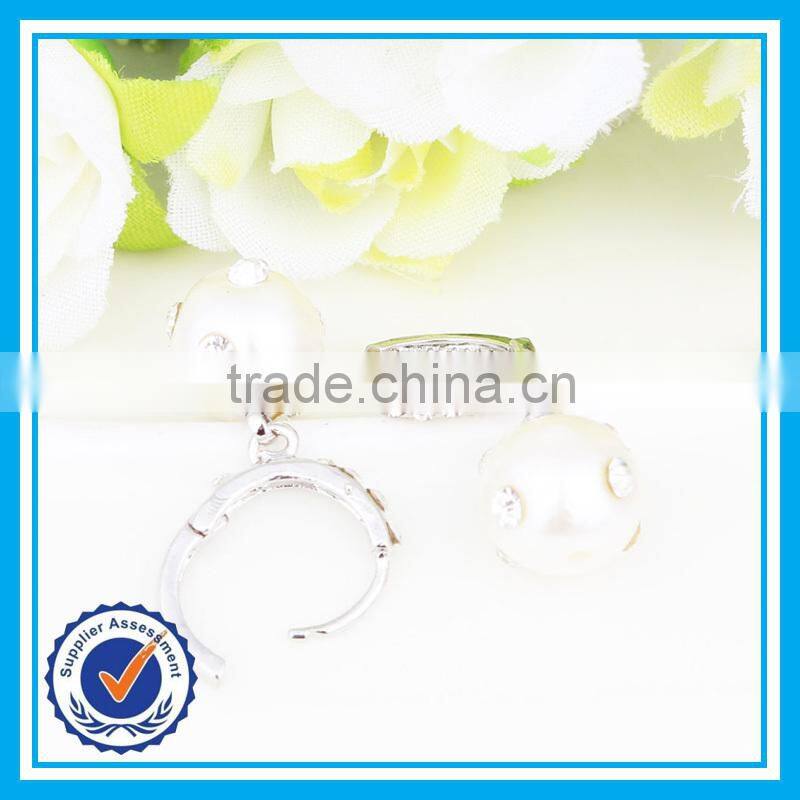 Cheap price pearl stud earrings handmade natural freshwater pearl earrings