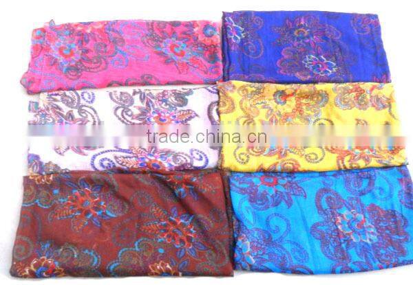 2014 hot selling High Quality Silk Scarf Fashion Accessory