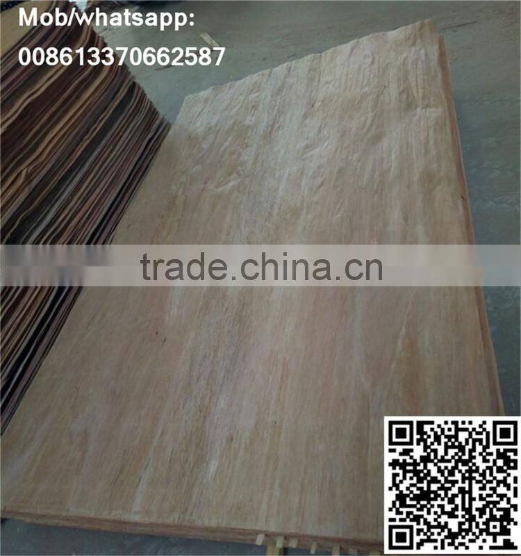 Red Hardwood Veneer for Plywood Furniture Door Skin Flooring