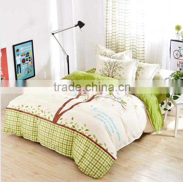 We offer to manufacture customizable bedding set green tree bedding set