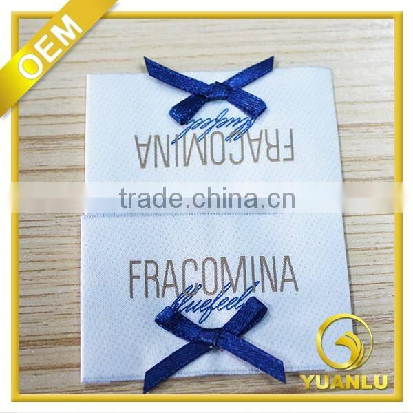 High density woven main label with end fold