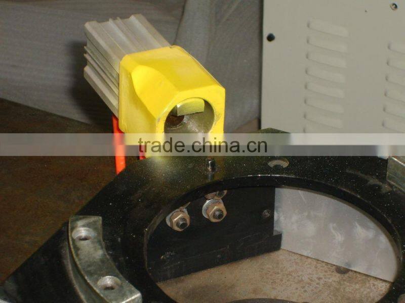 Universal small gasoline engine test bench running in machine