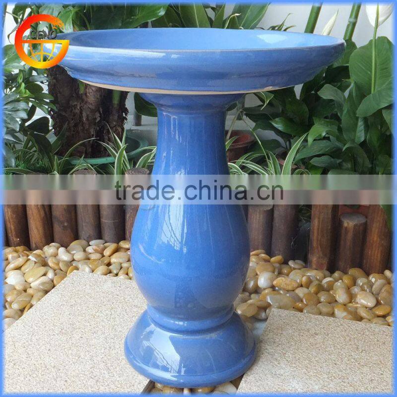 Polyresin bird bath for garden ornament