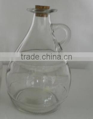 wholesale glass pitcher with small handle and wooden stopper