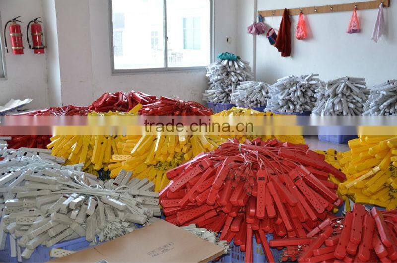 S60002 SINGLE-PORT POWER ADAPTER WITH ON/OFF LIGHTED SWITCH - 125V / 1875W