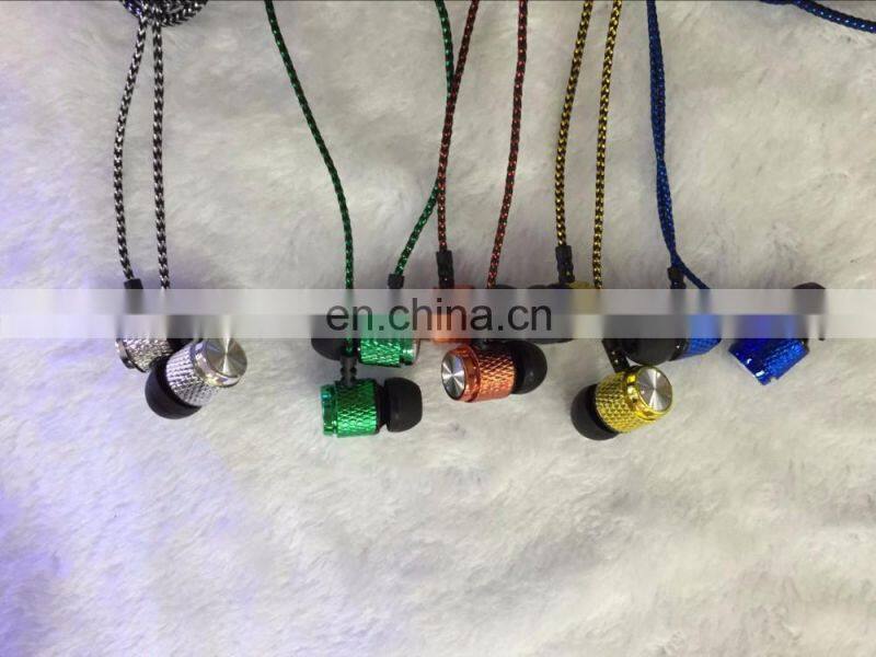 Factory stock Cheap earphone with speaker