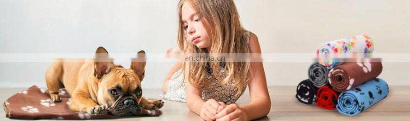 Cute Cat Fleece Blanket Pet Dog Blanket Warm Paw Print Blanket Bed Cover for Dogs and Cats