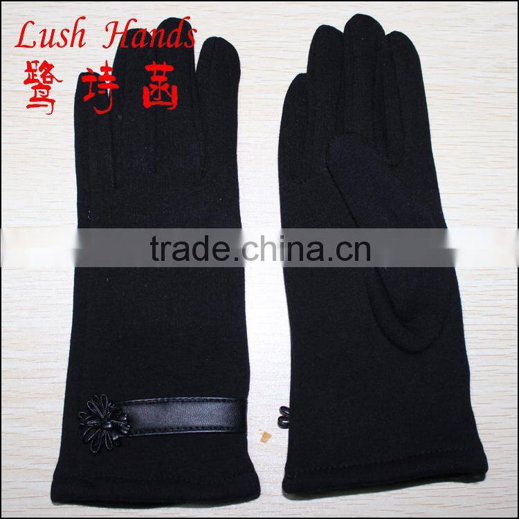 Cheap fashion woman mirco velvet hand gloves