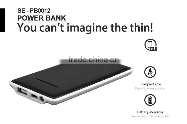 Christmas and New Year Gift Portable Power Bank with 3000mAh capacity LED torch and LED indicator to show