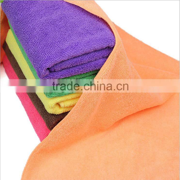 Family with a microfiber towel