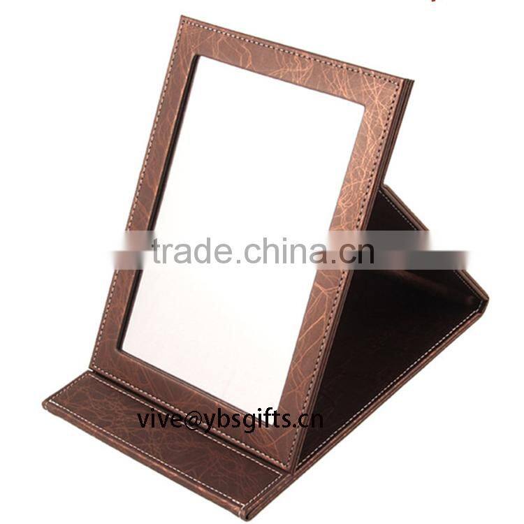 Black portable makeup mirror
