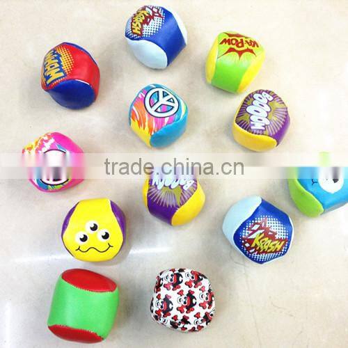 Eco-friendly Welcome OEM design soft lether knitted juggling ball
