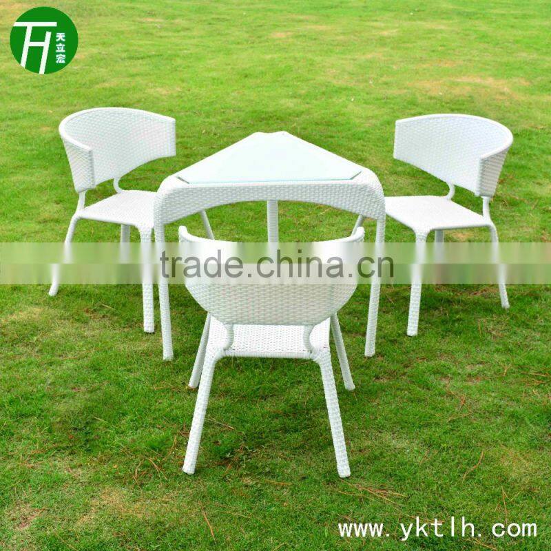 Luxury Dining Room Rattan Table Furniture