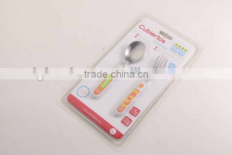 plastic disposable plates spoons