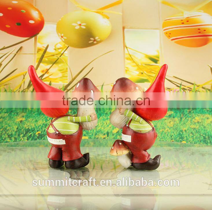 Mushroom brothers antique polyresin sweet miniature people set