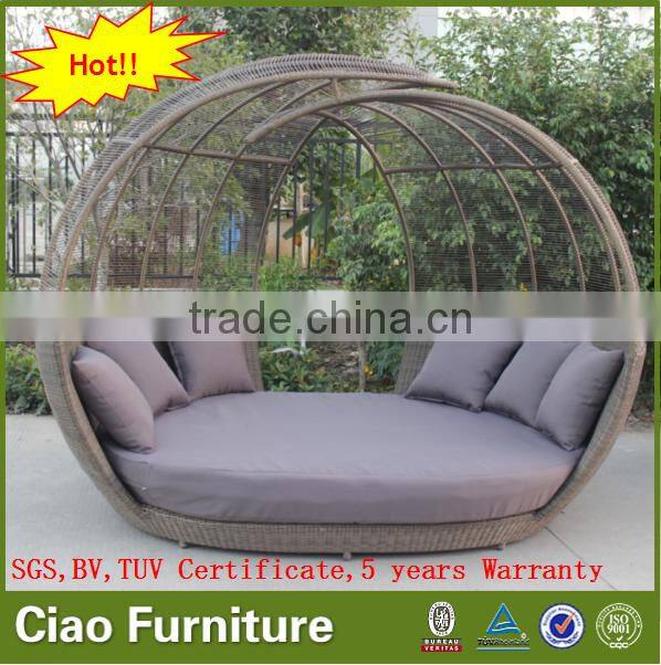 Rattan furniture bamboo daybed / wicker sunbed with canopy