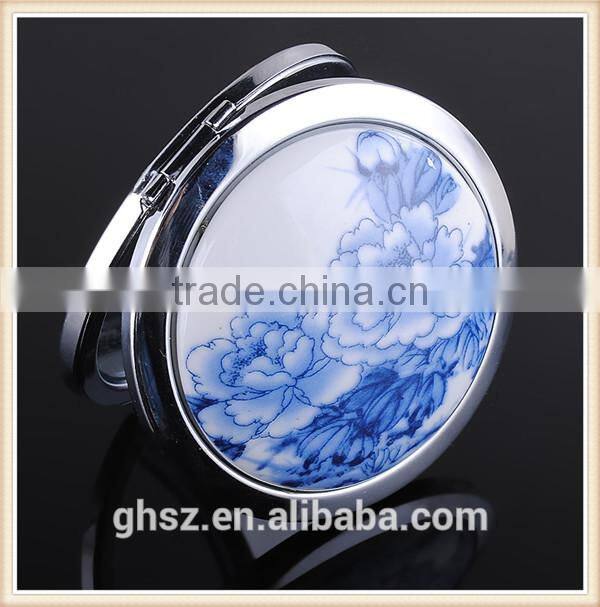 Customized metal crafts peacock animal mirror for make up factory