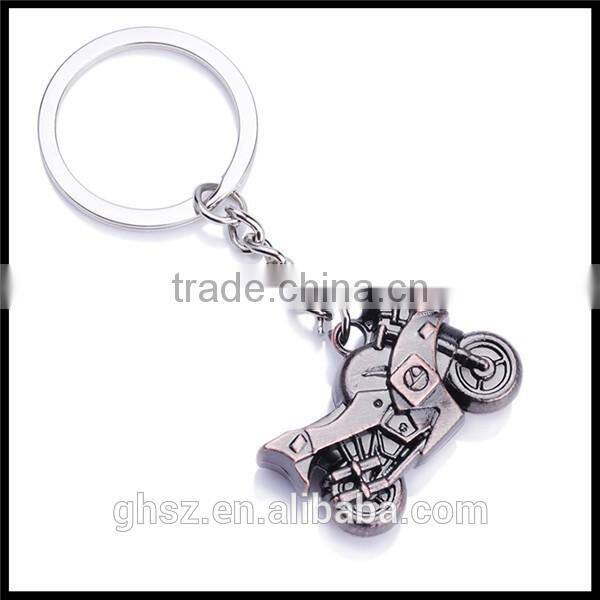 Low moq cheap metal scooter shape keyrings factory