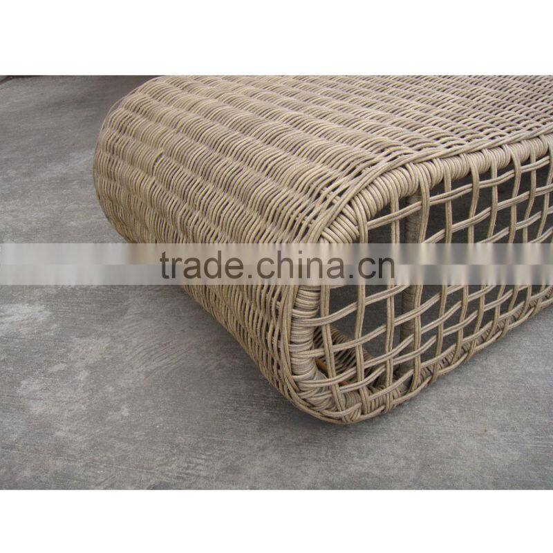 Outdoor Elegant Rattan Sofa Lounger Bed