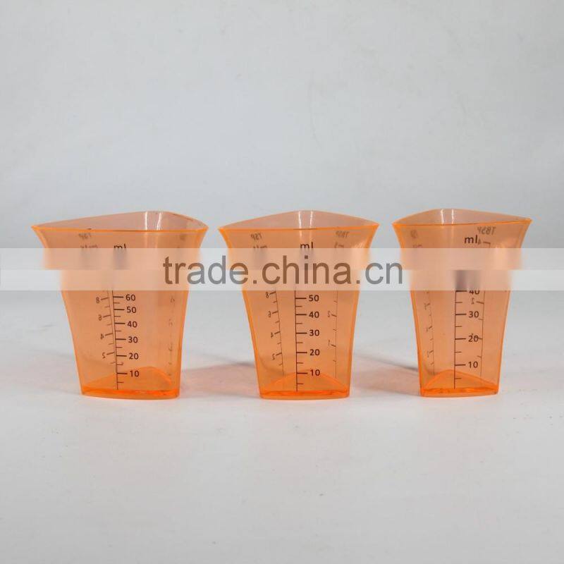 small PS measuring cup sets in triangle shape