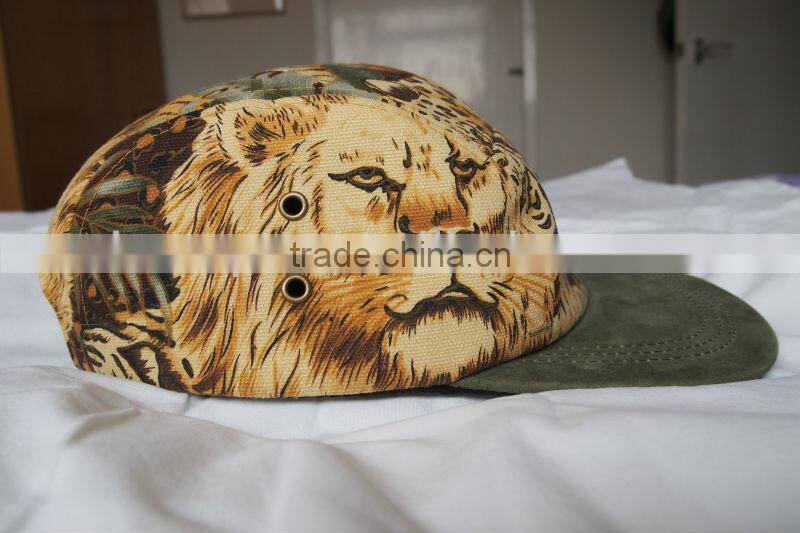 Stylish animal tiger pattern woven lable tag canvas 5 panel cap