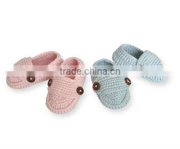 2016 Alibaba wholesale baby crochet shoes kids shoes handmade wool shoes