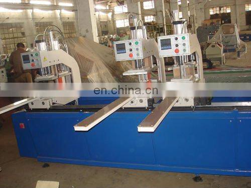 Three-head welding machine