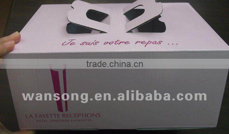 Corruagated board cake box