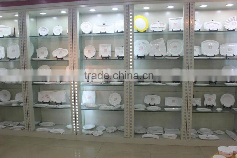 ceramic dinner with irregular shape for hotel use