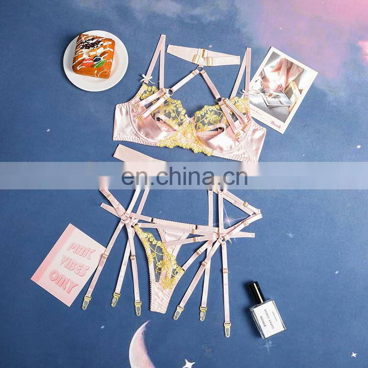 3pcs Hollow Out Pink Bandage Erotic Bra Panties Set Pink Color with Neck Ring 2022 Lingerie