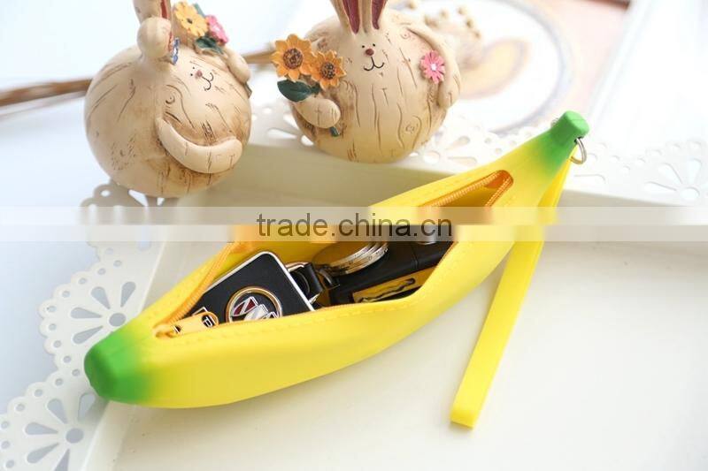 2015 BANANA shape silicone pencil case