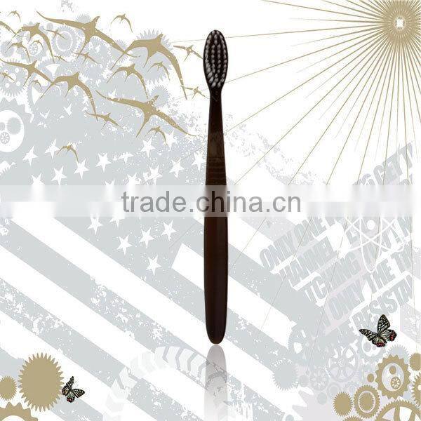 Wholesale toothbrush manufacturer/disposable toothbrush with toothpaste in one