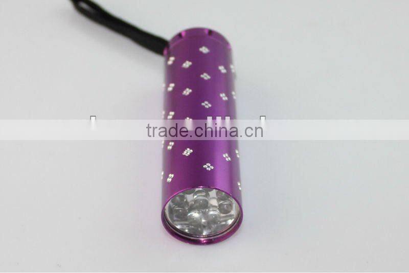 9 LED Flower Engraving Aluminum Flashlight
