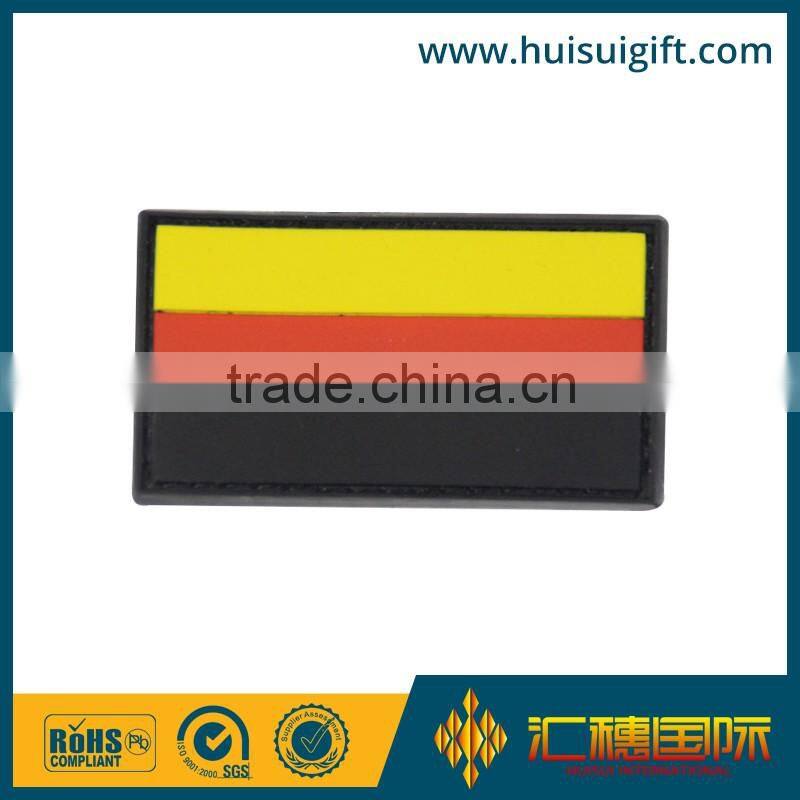 wholesale promotional fashionable PVC badge custom design