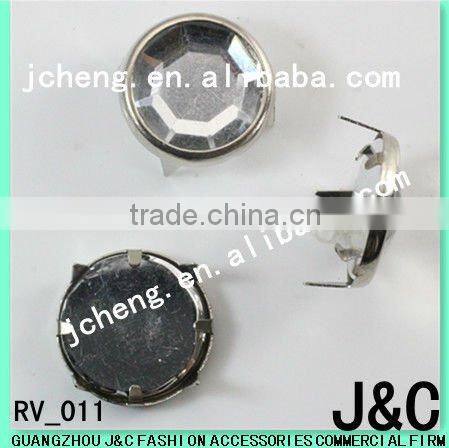 round rhinestone rivet