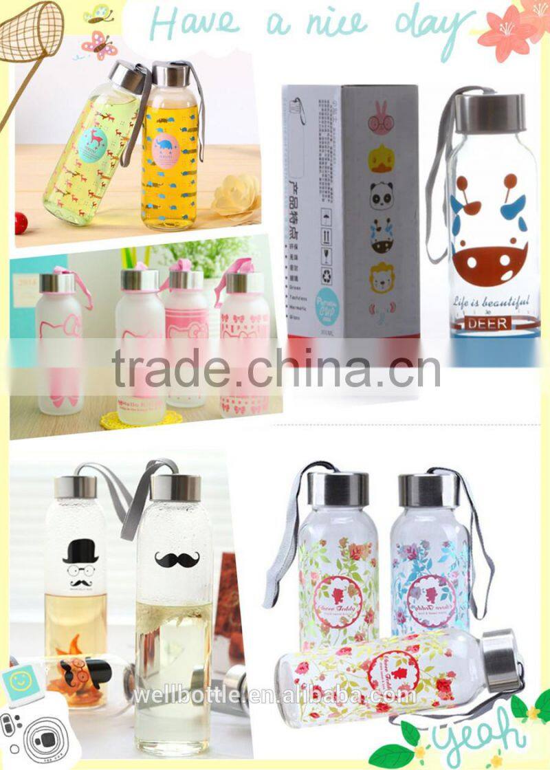 Small skull perfume bottle with frosted oil glass bottle with clear glass bottles with screw cap