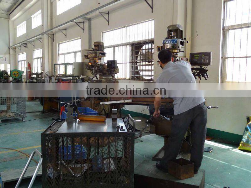 Fashion type wireless selfie stick for smartphone light weight monopod in Hot sale