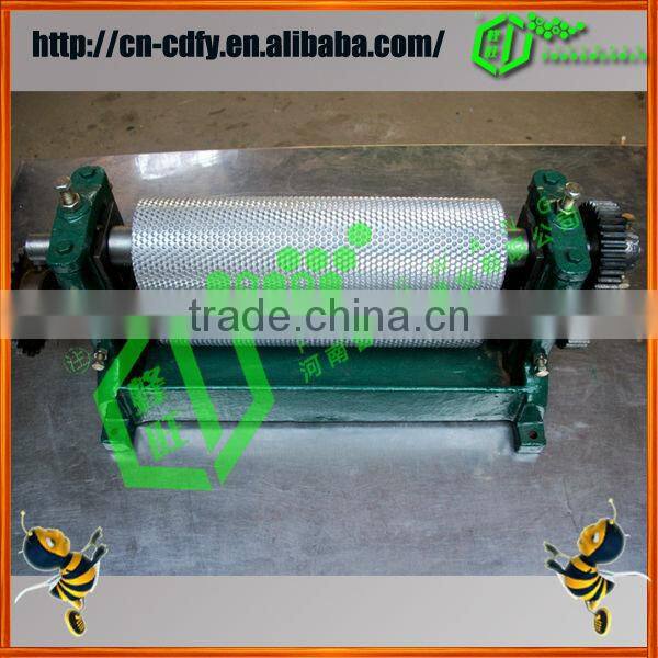 High quality manual beeswax foundation machine for beekeeping