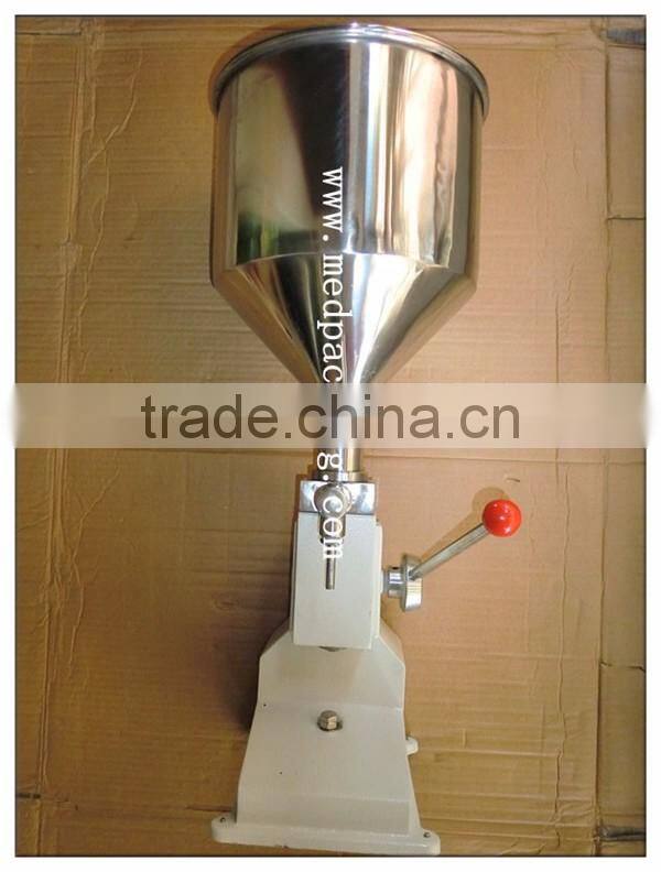 Pneumatic Cooking Oil Filling Machine A03