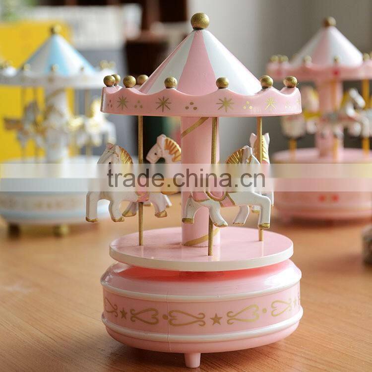N533 Wooden Music Box Wooden Carousel Christmas Gift Decoration